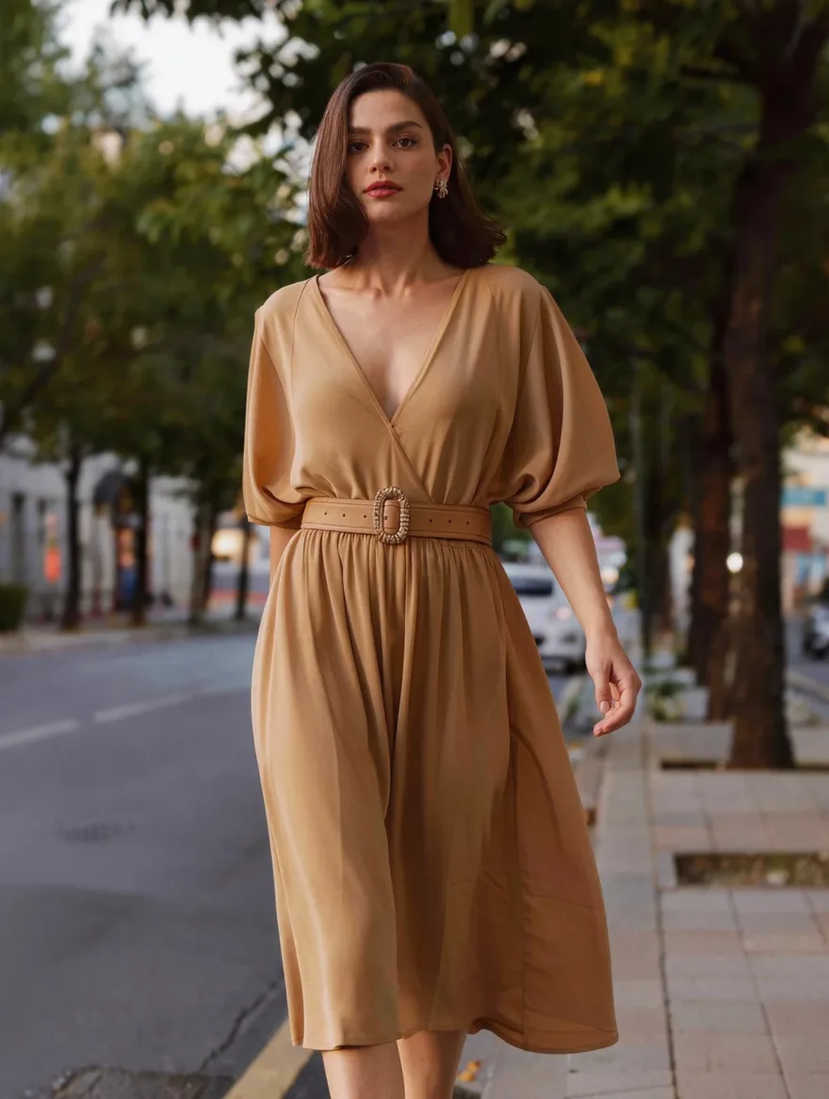Why a Midi Dress Hem Looks Shorter on You Than on the Model